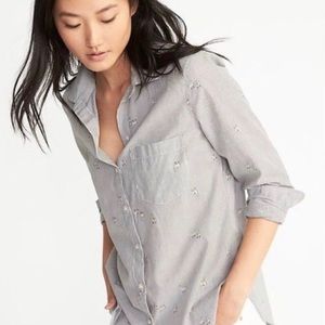OLD NAVY button down shirt